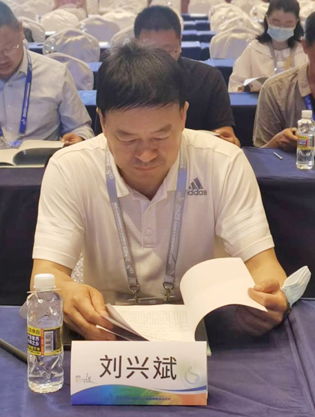 敦煌種業(yè)當(dāng)選中國(guó)種子協(xié)會(huì)玉米分會(huì)副會(huì)長(zhǎng)單位 黨委書(shū)記、董事長(zhǎng)劉興斌當(dāng)選為副會(huì)長(zhǎng)